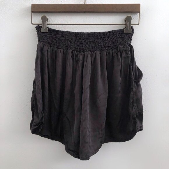 AERIE High Waisted Satin Shine Shorts Size Small - Picture 4 of 9